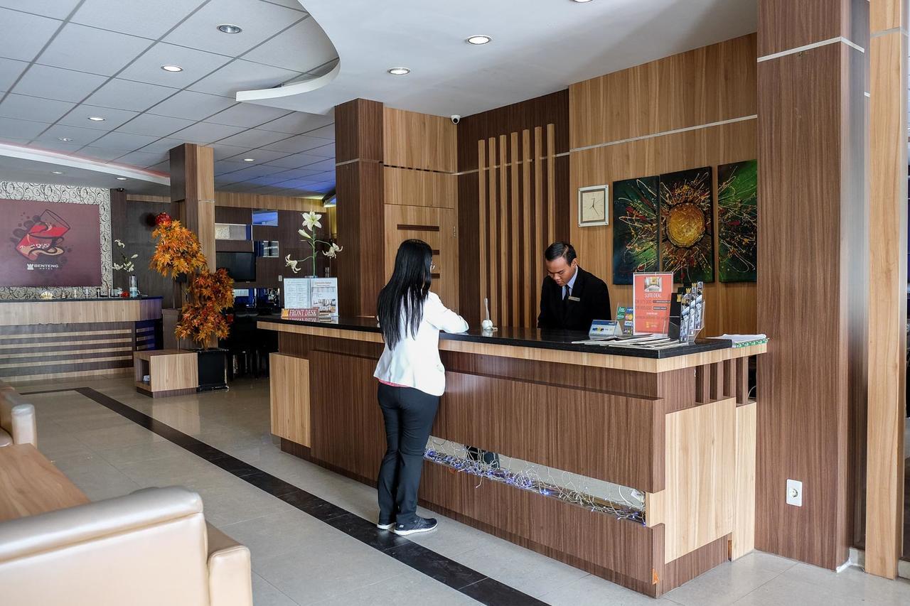 Reddoorz Plus Near Living World 페칸바루 외부 사진