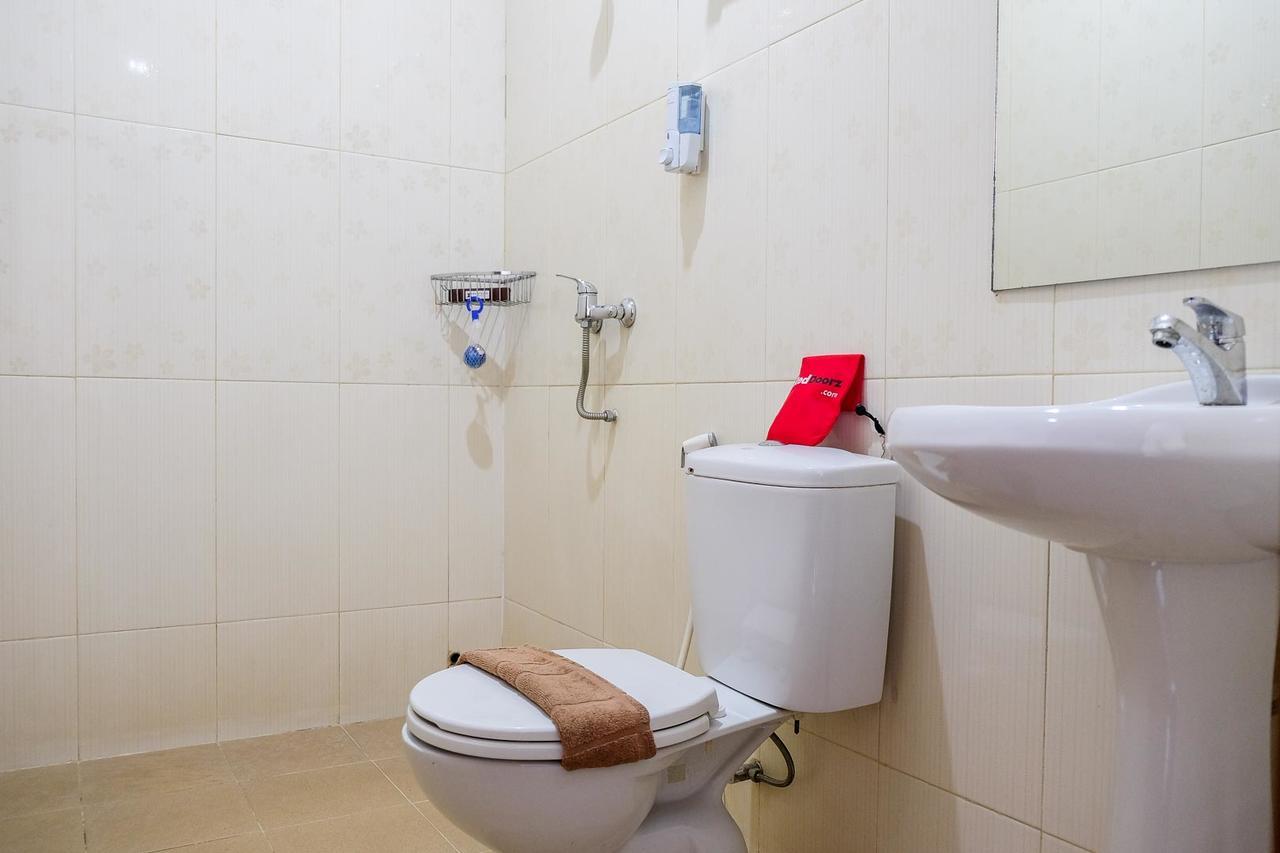Reddoorz Plus Near Living World 페칸바루 외부 사진