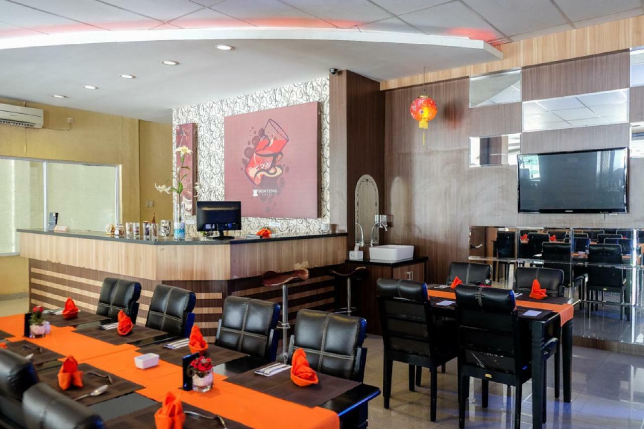Reddoorz Plus Near Living World 페칸바루 외부 사진